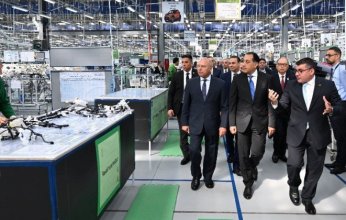 مدبولي يتفقد مصنع «سوميتومو» بالعاشر من رمضان: إشادة بالتطور الكبير وتقدير لضخ استثمارات يابانية جديدة