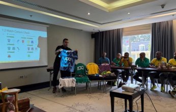 بيراميدز بالزي الأساسي أمام صن داونز بنهائي أفريقيا