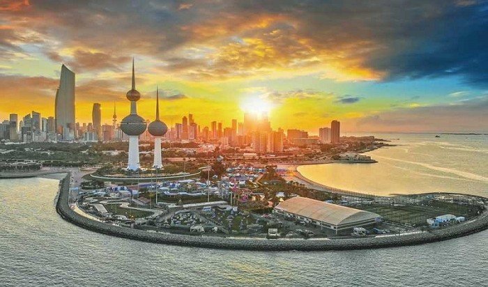 طقس الكويت المتوقع اليوم السبت.. حار نهاراً والرياح مثيرة للغبار طقس الكويت المتوقع اليوم السبت.. حار نهاراً والرياح مثيرة للغبار