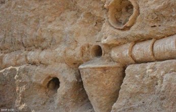 بلجيكا تزيح الستار عن كنز أثري نادر.. أنبوب مياه روماني خشبي عمره 2000 عام