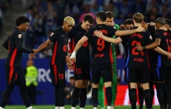 خطأ إداري.. قد يسحب لقب الليجا من برشلونة