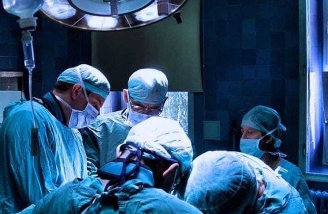 مصر.. إنجاز طبي في زايد التخصصي: استئصال ورم ضخم بالغدة الدرقية مصر.. إنجاز طبي في زايد التخصصي: استئصال ورم ضخم بالغدة الدرقية
