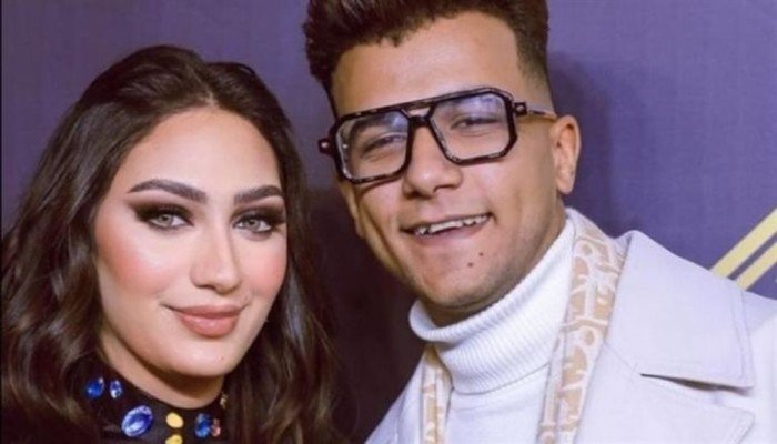 حقيقة انفصال الكروان عن زوجته.. جهاد ماهر تحتفظ بصور عصام صاصا وتواصل دعمه رغم الشائعات حقيقة انفصال الكروان عن زوجته.. جهاد ماهر تحتفظ بصور عصام صاصا وتواصل دعمه رغم الشائعات