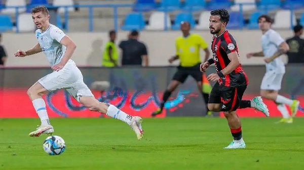 بث مباشر.. شاهد مباراة الأخدود والرائد في الدوري السعودي بث مباشر.. شاهد مباراة الأخدود والرائد في الدوري السعودي