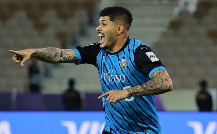 الأهلي السعودي يواجه كاواساكي الياباني بحثا عن صناعة المجد الأهلي السعودي يواجه كاواساكي الياباني بحثا عن صناعة المجد