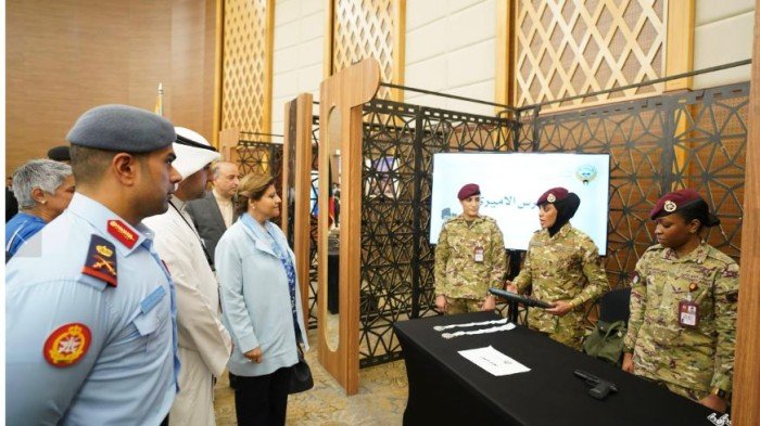 وزارة الدفاع تقيم احتفالية يوم المرأة الكويتية تحت شعار (المرأة شريكة النجاح) وزارة الدفاع تقيم احتفالية يوم المرأة الكويتية تحت شعار (المرأة شريكة النجاح)