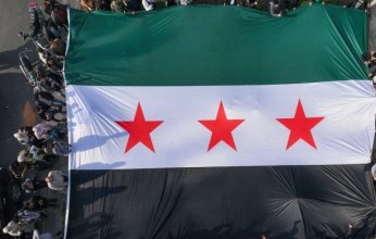 أحداث احتجاجية في سوريا ضد عودة نجل مسؤول بارز في نظام الأسد.. فيديو