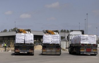 غزة.. استمرار منع دخول المساعدات الإنسانية إلى القطاع يعمق الأزمة الإنسانية