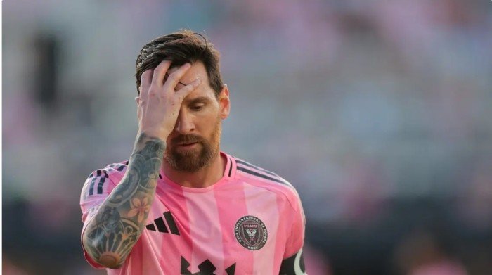 تصريح غريب لـ "ميسي" بعد هزيمة إنتر ميامي بالدوري الأمريكي تصريح غريب لـ "ميسي" بعد هزيمة إنتر ميامي بالدوري الأمريكي