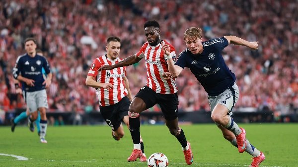 شاهد.. بث مباشر لمباراة مانشستر يونايتد وأتلتيك بيلباو في الدوري الأوروبي شاهد.. بث مباشر لمباراة مانشستر يونايتد وأتلتيك بيلباو في الدوري الأوروبي
