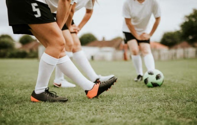 الاتحاد الإنجليزي يمنع المتحولات جنسياً من المشاركة في كرة القدم النسائية اعتباراً من يونيو 2025 الاتحاد الإنجليزي يمنع المتحولات جنسياً من المشاركة في كرة القدم النسائية اعتباراً من يونيو 2025