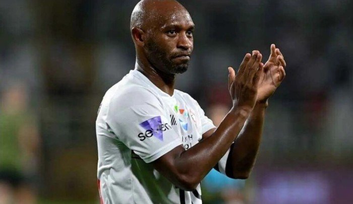 "نغلق الزمالك ونلعب خماسي".. شيكابالا يكسر صمته بتصريحات نارية "نغلق الزمالك ونلعب خماسي".. شيكابالا يكسر صمته بتصريحات نارية