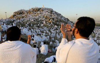 دعوة سعودية للحجاج بالبقاء في المخيمات يوم عرفة.. ما القصة؟