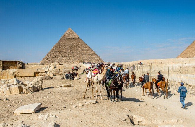 رد مصري حاسم على تقرير إسرائيلي مسيء لأهرامات الجيزة.. «الغيرة من حضارة لا تُقارن» رد مصري حاسم على تقرير إسرائيلي مسيء لأهرامات الجيزة.. «الغيرة من حضارة لا تُقارن»