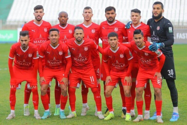 مواجهة قوية.. شاهد بث مباشر لمباراة شباب بلوزداد وبارادو في الدوري الجزائري مواجهة قوية.. شاهد بث مباشر لمباراة شباب بلوزداد وبارادو في الدوري الجزائري