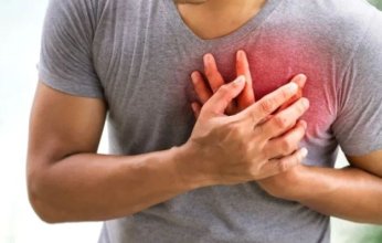 طبيب مصري يفجر مفاجأة بشأن سرعة ضربات القلب