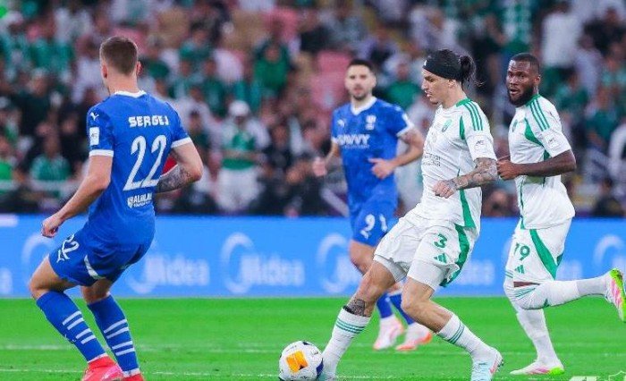 اللحظة الحاسمة.. بث مباشر لمباراة الأهلي السعودي وكاواساكي في نهائي دوري أبطال آسيا اللحظة الحاسمة.. بث مباشر لمباراة الأهلي السعودي وكاواساكي في نهائي دوري أبطال آسيا