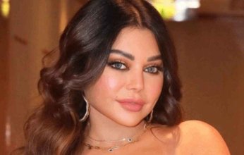 شاهد.. هيفاء وهبي تبهر جمهورها بإطلالة جذابة