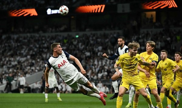 بث مباشر.. شاهد مباراة بودو وتوتنهام في الدوري الأوروبي بث مباشر.. شاهد مباراة بودو وتوتنهام في الدوري الأوروبي