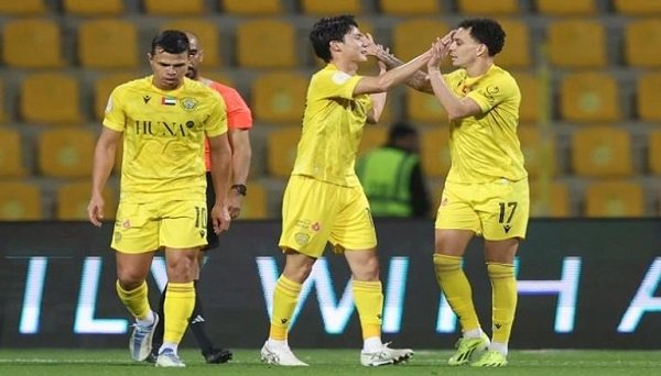 شاهد الأن.. مواجهة قوية بين العروبة والوصل في الدوري الاماراتي شاهد الأن.. مواجهة قوية بين العروبة والوصل في الدوري الاماراتي