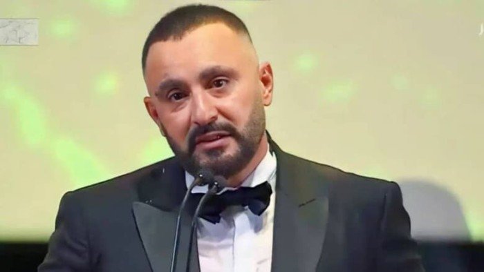 الناقد الفنى طارق الشناوى: احمد السقا فقد توازنه النفسي والعقلي الناقد الفنى طارق الشناوى: احمد السقا فقد توازنه النفسي والعقلي