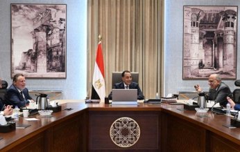 رئيس الوزراء يستعرض خطة توفير المنتجات البترولية لتشغيل محطات الكهرباء استعدادًا للصيف المُقبل