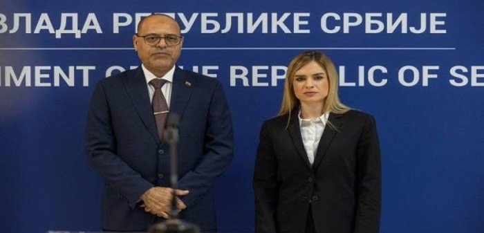 مصر:وزير العمل يبحث مع مدير هيئة التوظيف الصربية فتح سوق العمل أمام العمالة المصرية مصر:وزير العمل يبحث مع مدير هيئة التوظيف الصربية فتح سوق العمل أمام العمالة المصرية