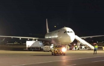 استئناف الملاحة الجوية في مطار معيتيقة بطرابلس بعد توقف مؤقت بسبب الاشتباكات