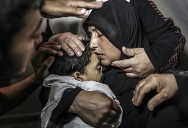 66 شهيدًا من أطفال غزة جراء الجوع والحصار.. ومطالبات دولية بإنقاذ ما تبقى 66 شهيدًا من أطفال غزة جراء الجوع والحصار.. ومطالبات دولية بإنقاذ ما تبقى