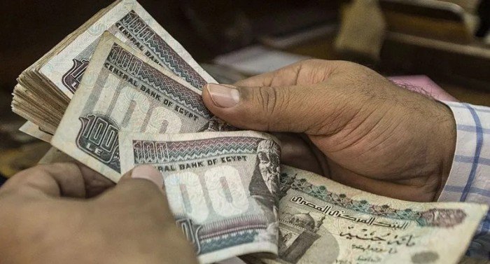 موازنة مصر تحقق فائضًا أوليًا بـ580 مليار جنيه خلال 11 شهرًا وتُسجل تراجعًا في العجز الكلي موازنة مصر تحقق فائضًا أوليًا بـ580 مليار جنيه خلال 11 شهرًا وتُسجل تراجعًا في العجز الكلي