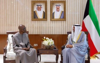 وزير الخارجية يتسلم نسخة من أوراق اعتماد سفير السنغال الجديد لدى البلاد