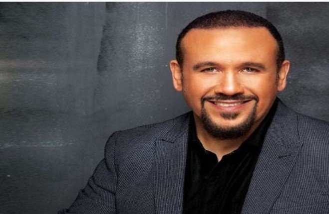 المطرب هشام عباس على مسرح البالون ثاني أيام العيد.. وافتتاح عروض السيرك القومي من اليوم الأول المطرب هشام عباس على مسرح البالون ثاني أيام العيد.. وافتتاح عروض السيرك القومي من اليوم الأول