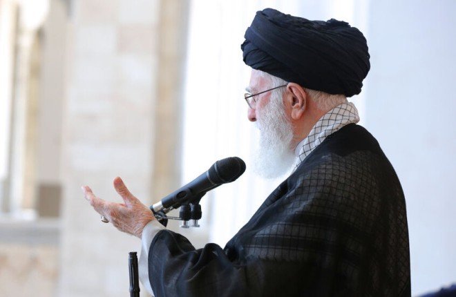 كاتس يحذر خامنئي بمصير "صدام حسين".. هل يقدم الاحتلال الإسرائيلي على خطوة تصعيدية خطيرة؟ كاتس يحذر خامنئي بمصير "صدام حسين".. هل يقدم الاحتلال الإسرائيلي على خطوة تصعيدية خطيرة؟
