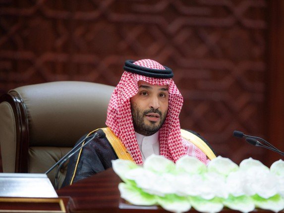 ولي العهد السعودي يصل إلى (منى) ليشرف على راحة حجاج بيت الله الحرام ولي العهد السعودي يصل إلى (منى) ليشرف على راحة حجاج بيت الله الحرام