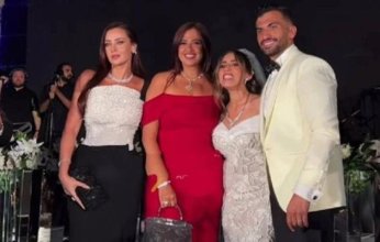 حفل زفاف منة القيعي يشهد حضورًا فنيًا لافتًا.. ورقص ياسمين عبد العزيز ومنة شلبي يخطف الأنظار