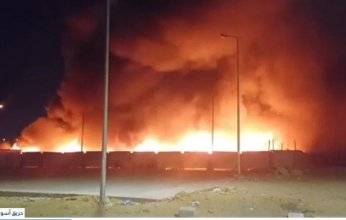 مصر.. حريق ضخم في سوق الخير بمدينة الشروق