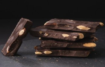 سحب فوري لشوكولاتة داكنة من الأسواق الأمريكية بسبب خطر يهدد الحياة