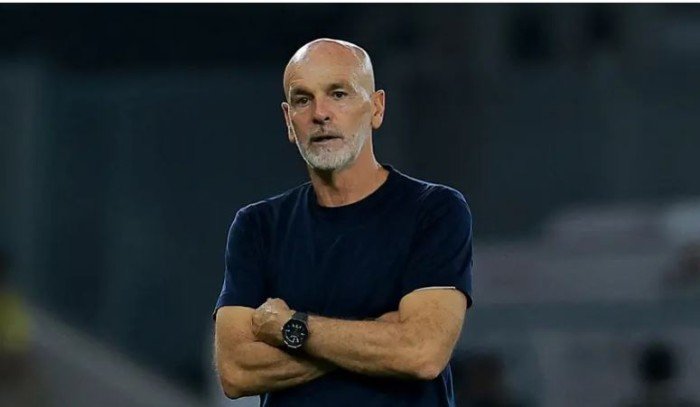 النصر يعلن إنهاء تعاقده مع مدربه الإيطالي بيولي النصر يعلن إنهاء تعاقده مع مدربه الإيطالي بيولي