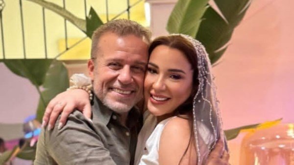شريف منير يوجّه رسالة مؤثرة لزوج ابنته أسما: "نفسي يكون حنين عليها" شريف منير يوجّه رسالة مؤثرة لزوج ابنته أسما: "نفسي يكون حنين عليها"