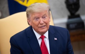 الرئيس الأمريكي ترامب يدرس بجدية خيار التدخل العسكري ضد إيران