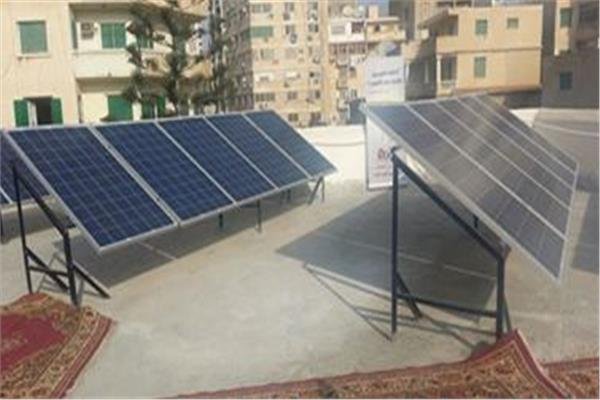 وليد جمال الدين: مصر ستصبح قادرة على إنتاج الخلايا الشمسية لأول مرة بأيدى مصرية وليد جمال الدين: مصر ستصبح قادرة على إنتاج الخلايا الشمسية لأول مرة بأيدى مصرية