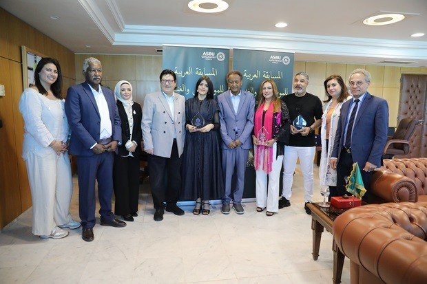 الأردن وسلطنة عمان ومصر تتوج بجوائز المسابقة العربية للموسيقى والغناء بتونس الأردن وسلطنة عمان ومصر تتوج بجوائز المسابقة العربية للموسيقى والغناء بتونس