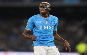 الهلال السعودى يقدم عرضا مغريا لضم فيكتور اوسيمين مهاجم نابولى الايطالى