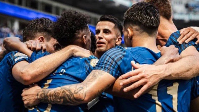 ضربة موجعة لـ الهلال السعودي قبل لقاء مانشستر سيتي ضربة موجعة لـ الهلال السعودي قبل لقاء مانشستر سيتي