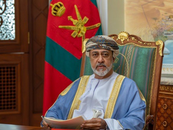 عمان والنمسا تؤكدان أهمية حل الخلافات بالوسائل السلمية حفاظا على الأمن والاستقرار عمان والنمسا تؤكدان أهمية حل الخلافات بالوسائل السلمية حفاظا على الأمن والاستقرار