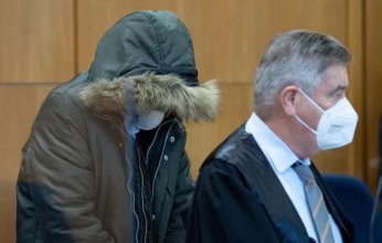 السجن مدى الحياة لطبيب سوري بتهمة تعذيب معارضين لنظام بشار الأسد