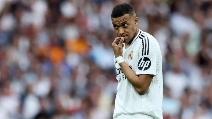 ضربة موجعة لريال مدريد قبل مواجهة الهلال ضربة موجعة لريال مدريد قبل مواجهة الهلال