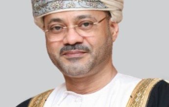 وزير الخارجية العماني: اتصالات مكثفة لاحتواء التوترات في المنطقة