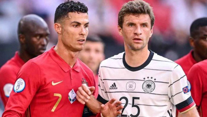 شاهد الأن.. مواجهة قوية بين ألمانيا والبرتغال في دوري الأمم الأوروبية شاهد الأن.. مواجهة قوية بين ألمانيا والبرتغال في دوري الأمم الأوروبية
