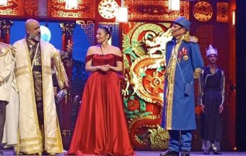 "الملك وأنا" يحلق على مسرح البالون فى يومه الأول بحفل كامل العدد